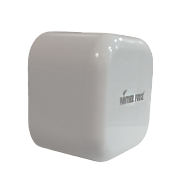 PF162 - Panther Force Straight Pin 20W Plug With USB-C & USB-A