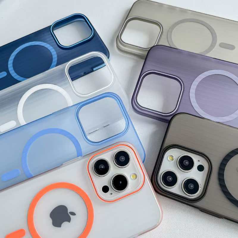 iPhone16 Transparent Shockproof Crossbody Lanyard Case